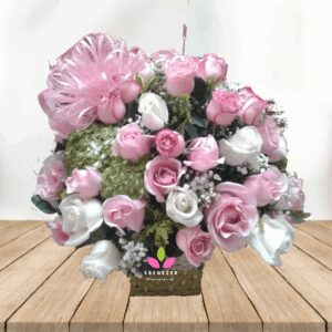 canasta de rosas