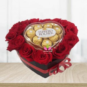 Corazón de Rosas con Ferreros