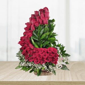 Arreglo de rosas en Cascada