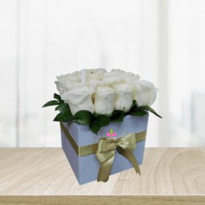 Cubo de Rosas blancas - Floristeira en Cali