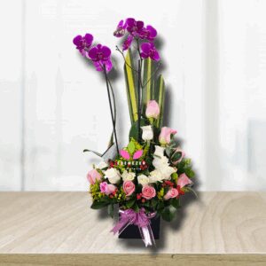 Arreglo floral con orquidea